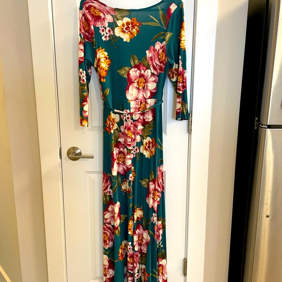 Gorgeous Hello MIZ teal maternity maxi dress with floral print. Size Medium. - Picture 2 of 3